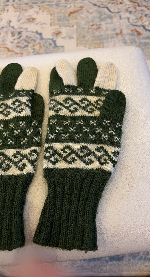 Kadın Örgü Eldivenler, Koyu Yeşil Desenli - Görsel 2