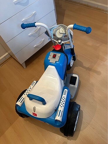  oyuncak araba motor akülü
