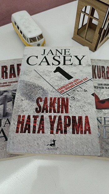 Jane casey