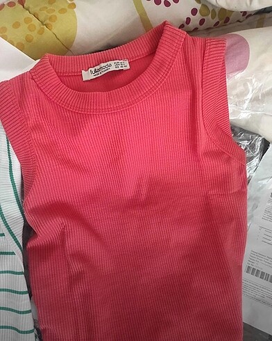 l Beden kırmızı Renk crop bluz