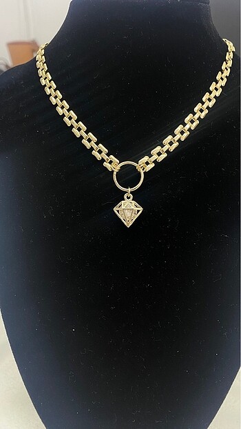 Diamond kolye