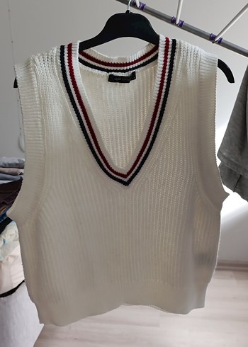 V Yaka Beyaz Örgü Kadın Süveter - Görsel 2