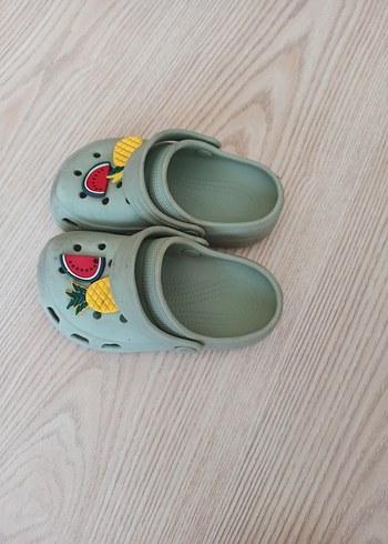 Yeşil Terlik panduf