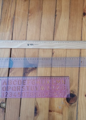 Bej Pastel Alfabe ve Sayı Şablonu - Görsel 3