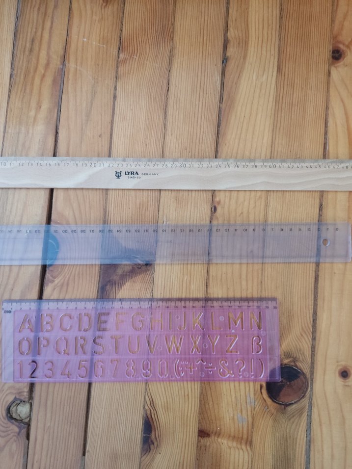 Bej Pastel Alfabe ve Sayı Şablonu - Görsel 3