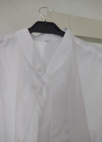 Erkek Beyaz V Yaka Pamuk Gömlek - Görsel 3