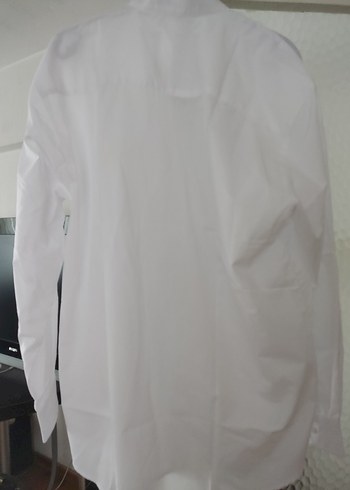 Erkek Beyaz V Yaka Pamuk Gömlek - Görsel 4