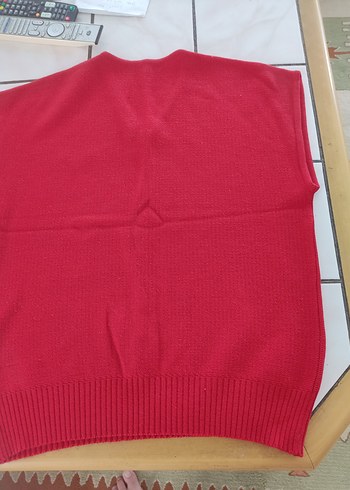 Kırmızı V Yaka Kadın Örgü Süveter - Görsel 3