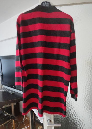Kırmızı Siyah Çizgili Yüksek Yakalı Triko - Görsel 3