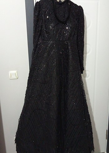 Nakışlı Siyah Uzun Gotik Abiye Elbise