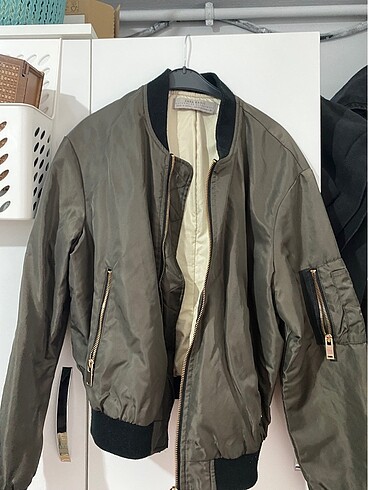 zara haki bomber ceket