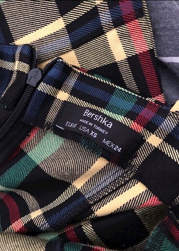 Bershka Kadın Çok Renkli Kareli Straplez Midi Elbise