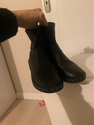 33 Beden Zara Bot