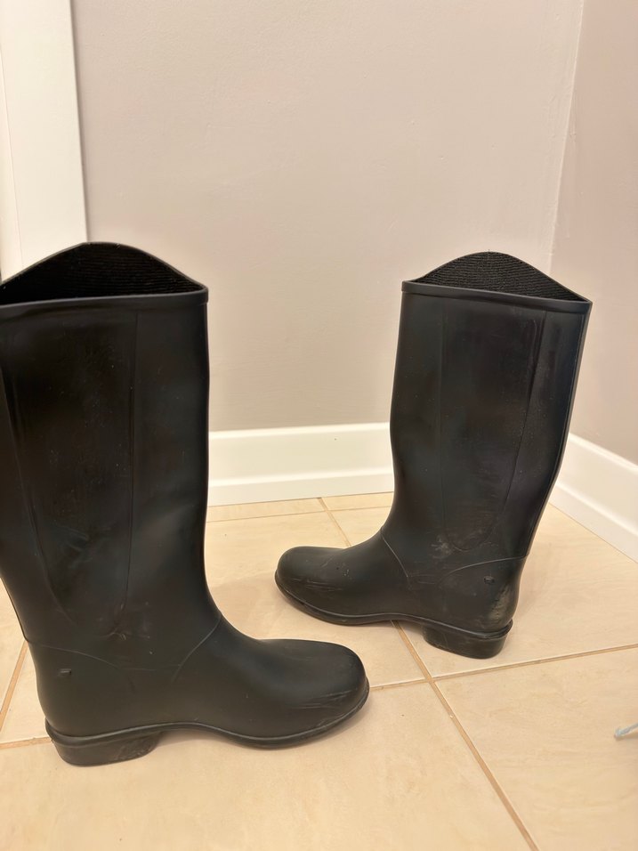 Siyah Yağmur çizmesi - Görsel 3