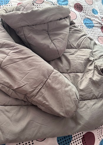l Beden Kapüşonlu Kısa Şişme Mont, Fermuarlı, Cep Detaylı