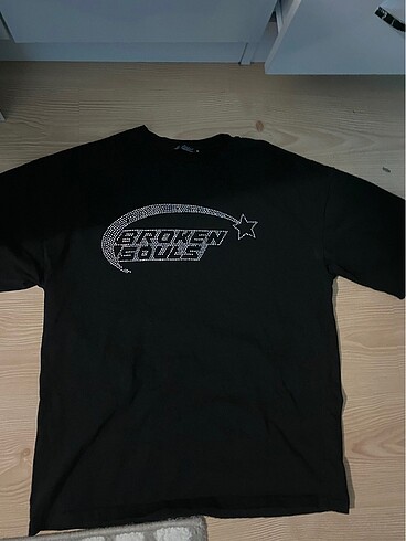 Taşlı oversize tshirt
