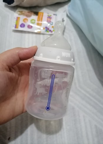 NUK Bebek Biberonu 0-6 Ay Silikon Emzikli - Görsel 6