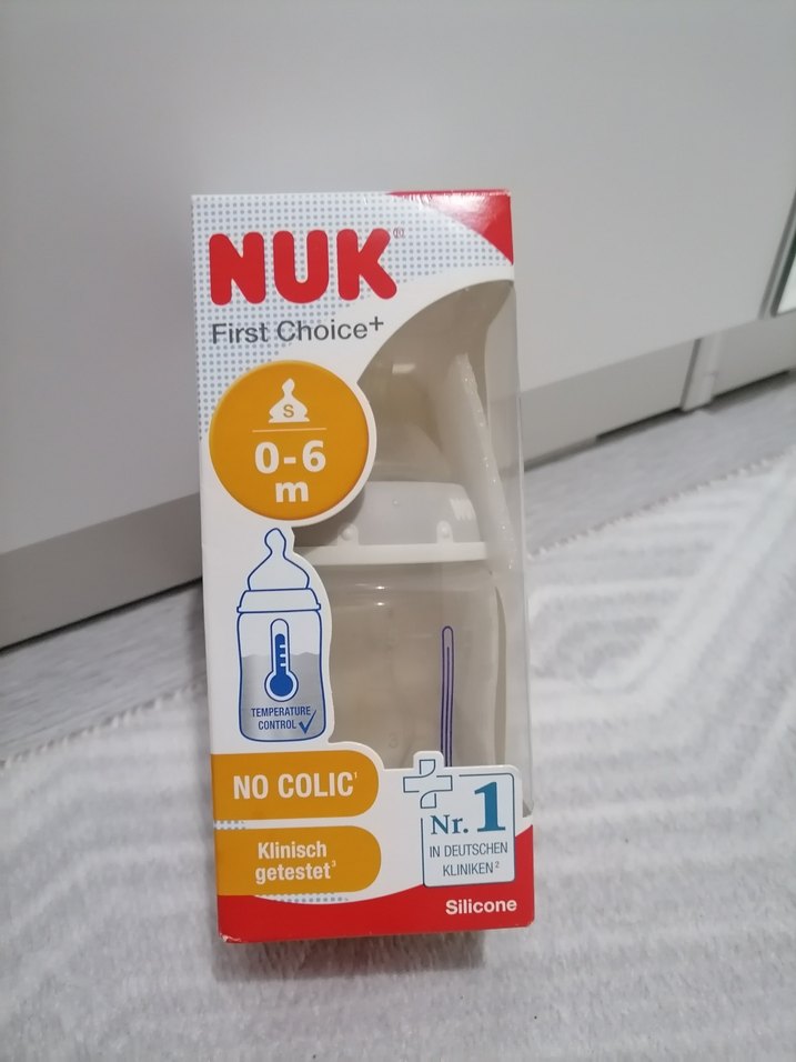 NUK Bebek Biberonu 0-6 Ay Silikon Emzikli - Görsel 2