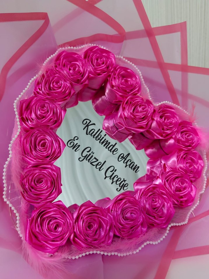 Kalp Şeklinde Pembe Gül Buketi - Görsel 4