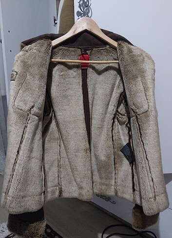 38 Beden Esprit mont