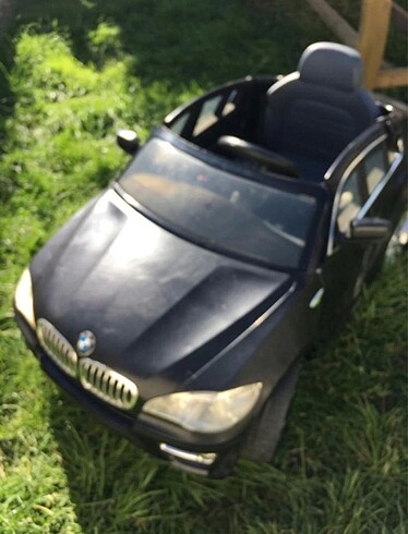 AKÜLÜ ARABA (BMW)
