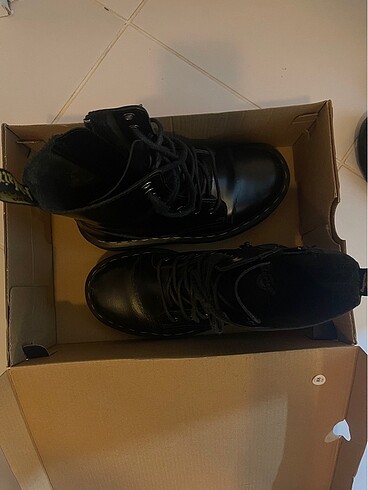 36 Beden siyah Renk Dr Martens Jadon Bot