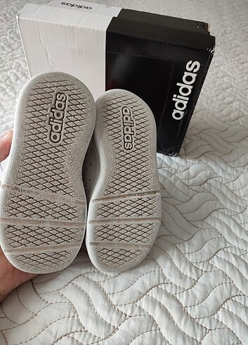 Adidas 23 numara kız bebek ayakkabı