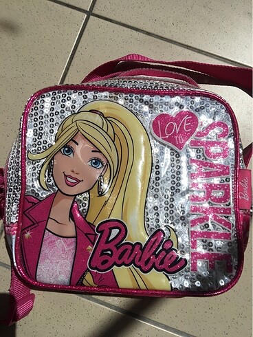 Barbie beslenme çantası