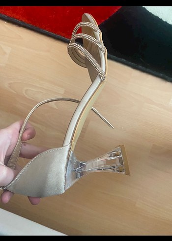 Kadın Altın Renkli Klasik Topuklu - Görsel 2