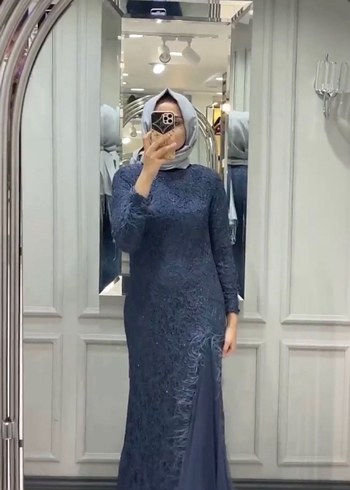 Lacivert Nakışlı Uzun Kollu Abiye Elbise - Görsel 3