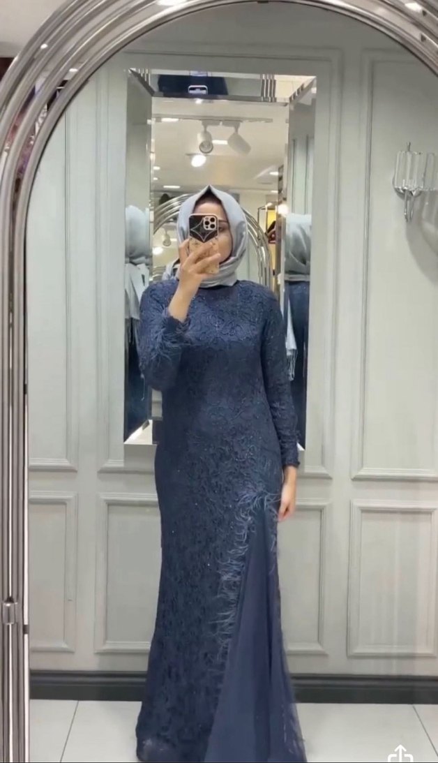 Lacivert Nakışlı Uzun Kollu Abiye Elbise - Görsel 3