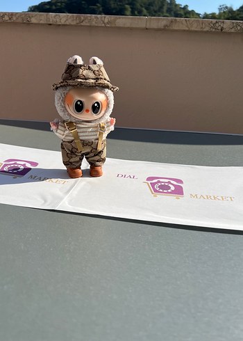 LABUBU bej renk kıyafet