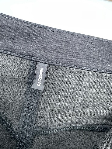 m Beden siyah Renk Calzedonia Jean / Kot %70 İndirimli.