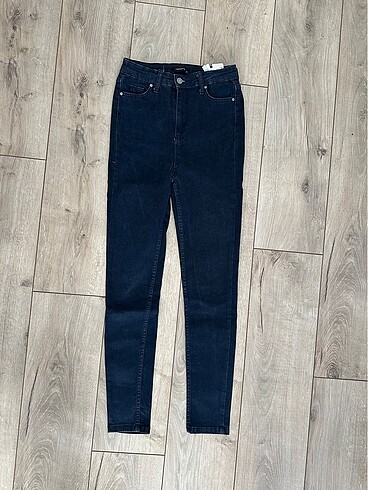 Lacivert jean