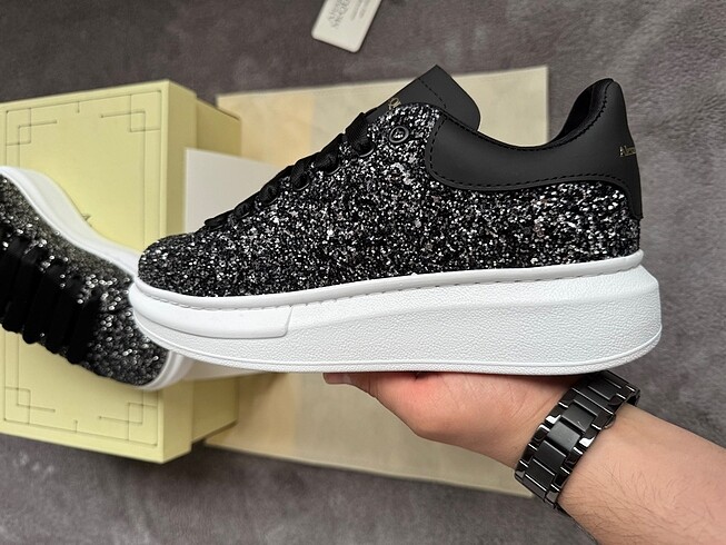 Alexander McQueen Alexander McQueen