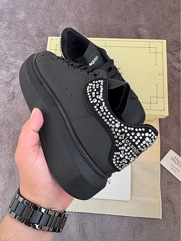 40 Beden siyah Renk Alexander McQueen