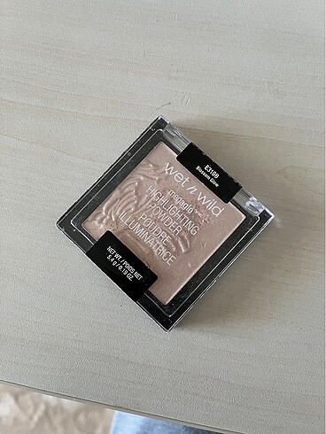 Wetnwild highlighter