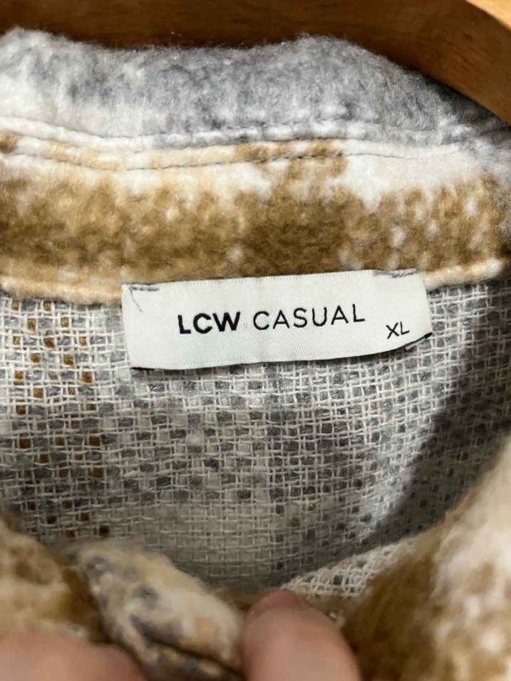 Düğmeli Gri Ekoseli Kadın Yün Gömlek - Görsel 2