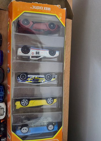 karışık hotwheels 5 li lot - Görsel 2