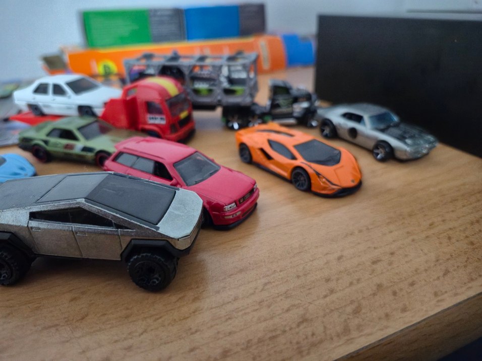 Hotwheels 2 taşıyıcı 9 araç lot - Görsel 4