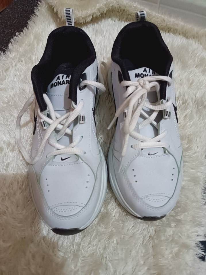 Beyaz siyah Baskılı Bağcıklı kadın Spor Ayakkabı - Görsel 3