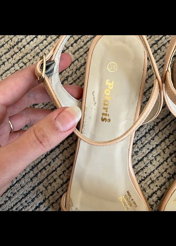 Bej mini topuk sandalet günlük - Görsel 4