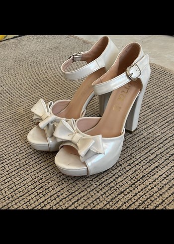 Fiyonklu gelin Ayakkabı - Görsel 2