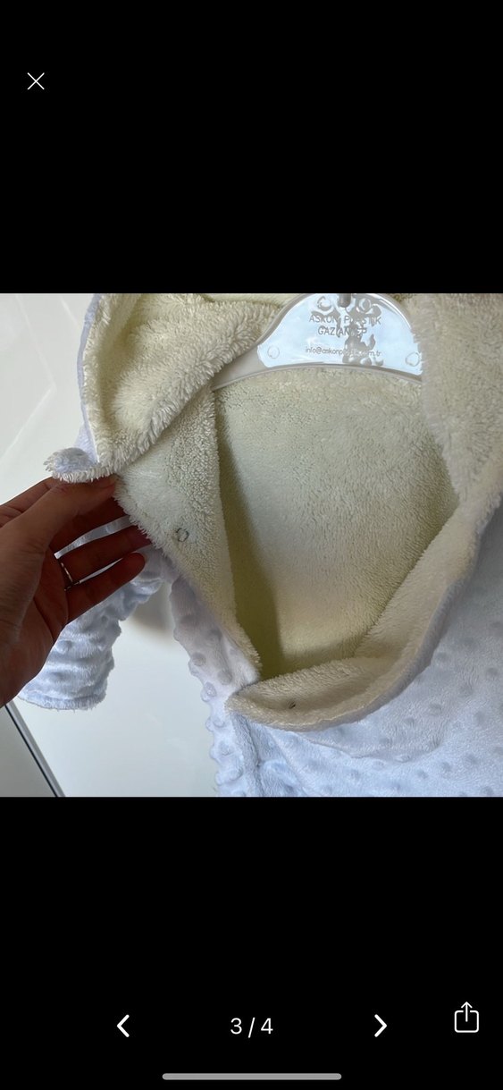 Düğmeli Beyaz Bebek Tulumu - Görsel 3