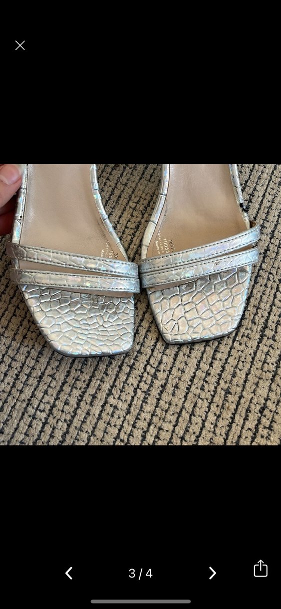 Gri Yılan Baskılı Tokalı Blok Topuklu Kadın Ayakkabı - Görsel 3