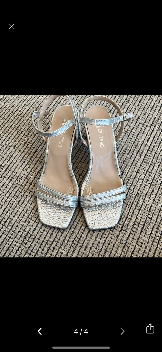 Gri Yılan Baskılı Tokalı Blok Topuklu Kadın Ayakkabı - Görsel 4