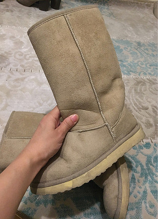 Ugg çakması çizme