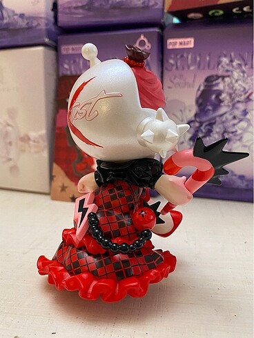 Beden skullpanda figur