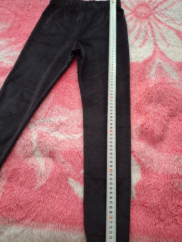 Siyah Kız Tayt - Sokak Stili - Görsel 2