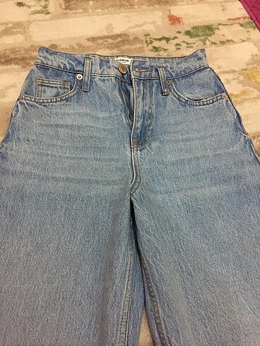 Mavi pull&bear jean pantolon kelebek desenli